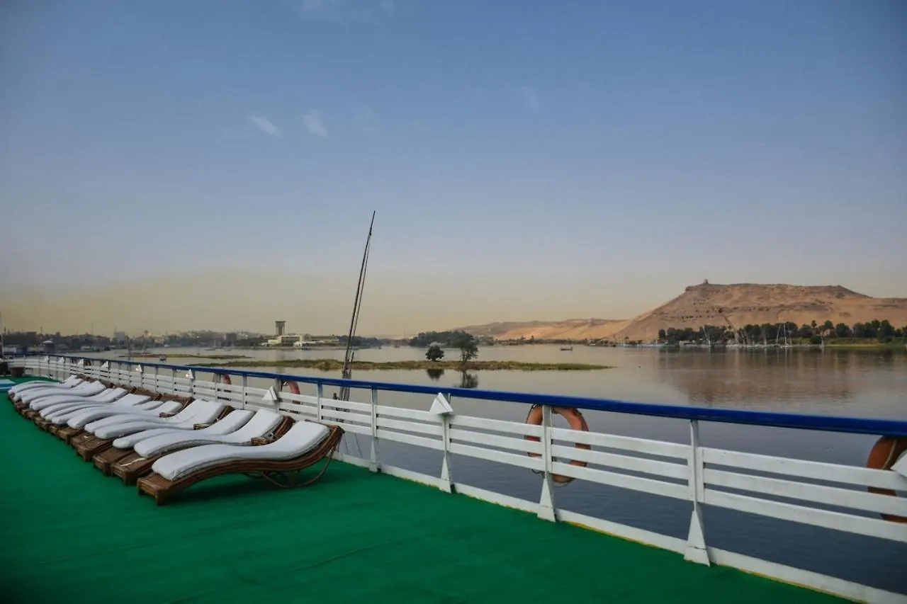 Gts Nile Cruise Luxor Aswan Every Monday From Luxor Friday From Aswan 5*,